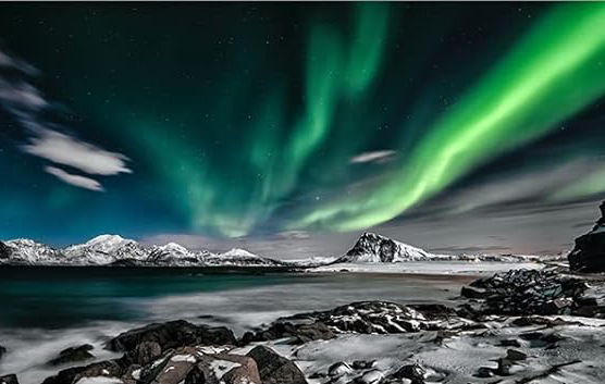 BEAUTIFUL NORDIC LIGHTS CANVAS POSTER