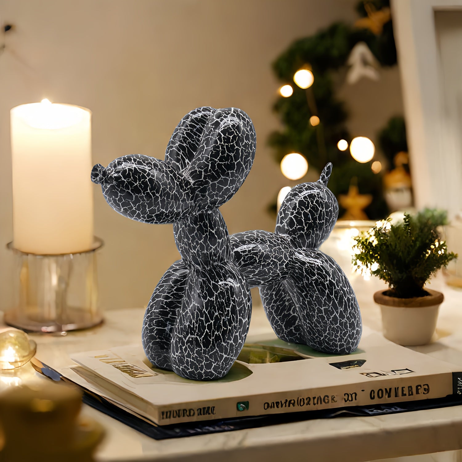 Tnessential Modern Black and White Crackle Balloon Dog Statue 3D Decor