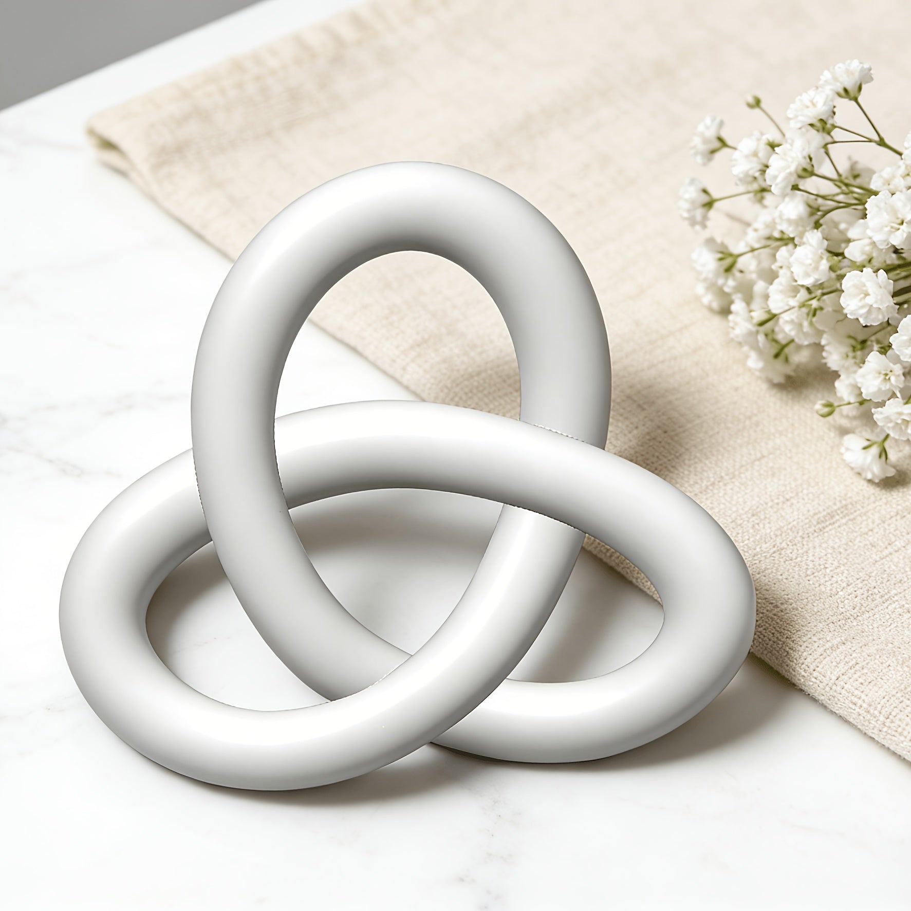 Tnessential Elegant Triquetra Knot Sculpture: Modern Abstract 3D Decor