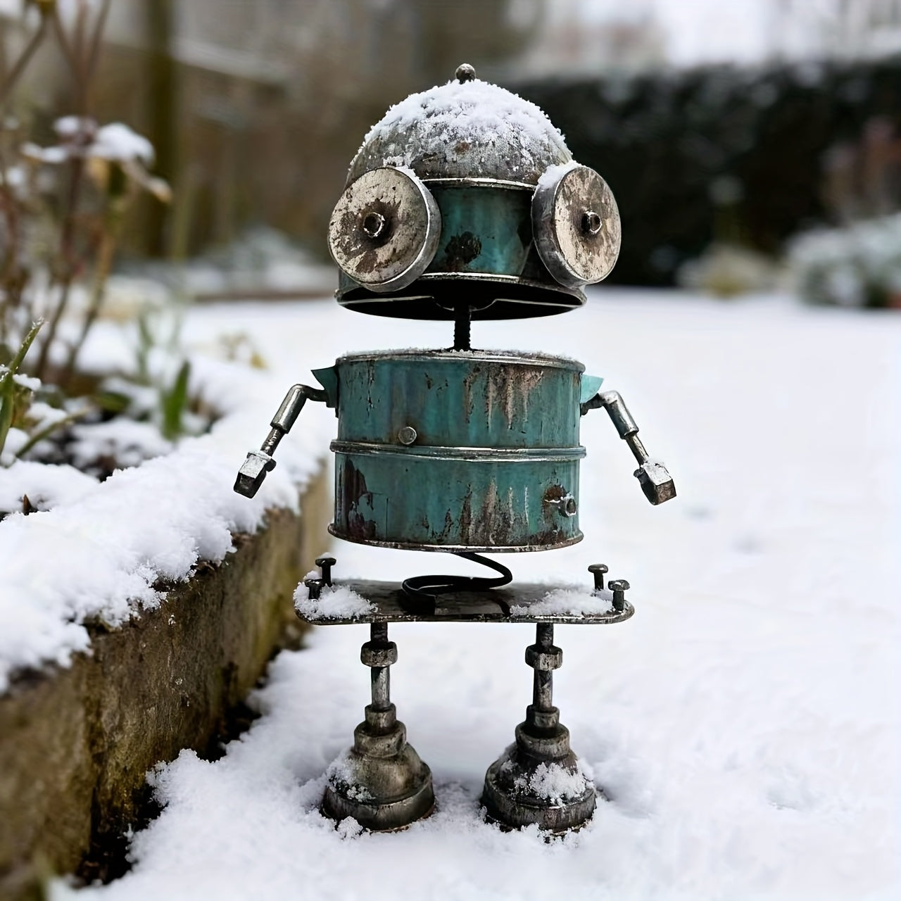 Tnessential Charming Iron Robot Available in Two Colors 3D Decor