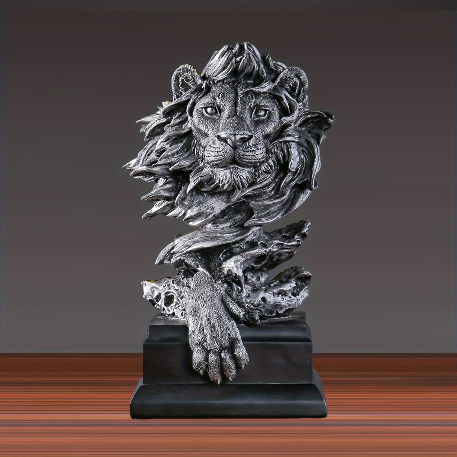 Tnessential Majestic Eagle Head Statue & Lion Head Statue 3D Decor