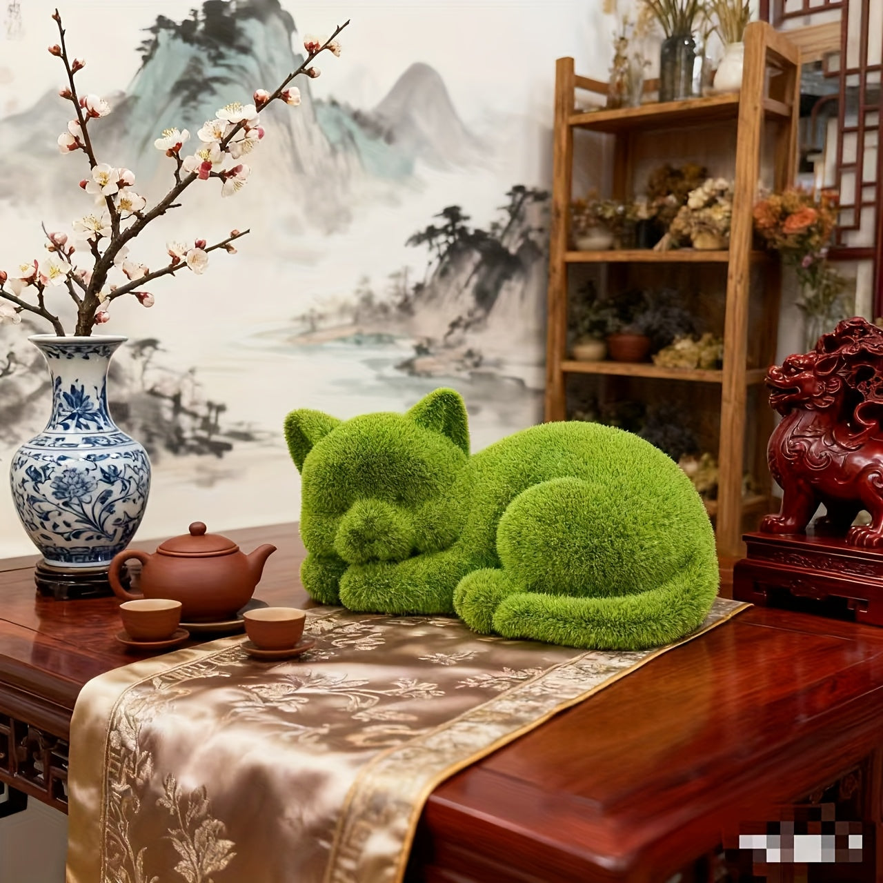 Tnessential Resin Flocked Cat Sculpture 3D Decor
