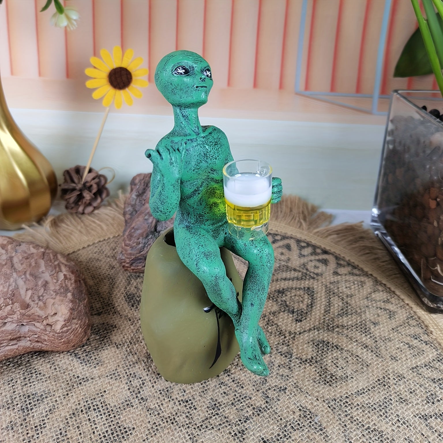 Tnessential Unique Alien Statue 3D Decor