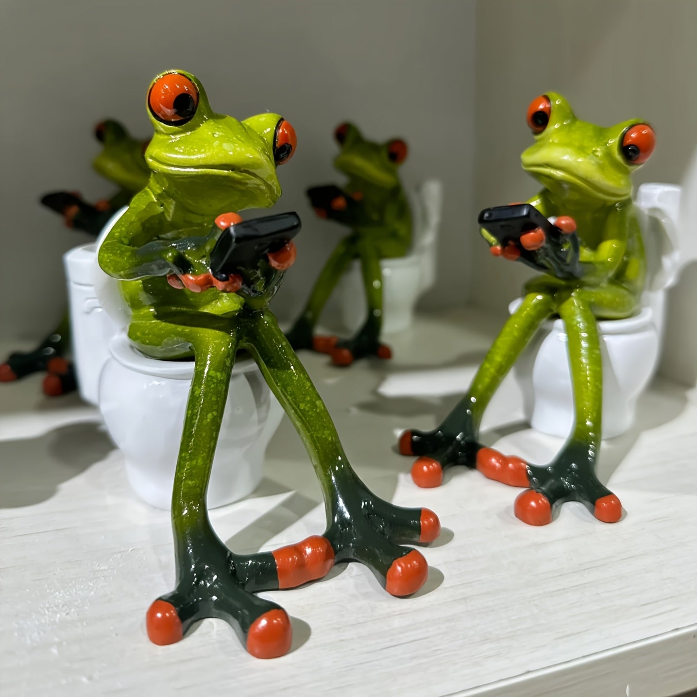 Tnessential Quirky Frog Statue for Toilet 3D Decor