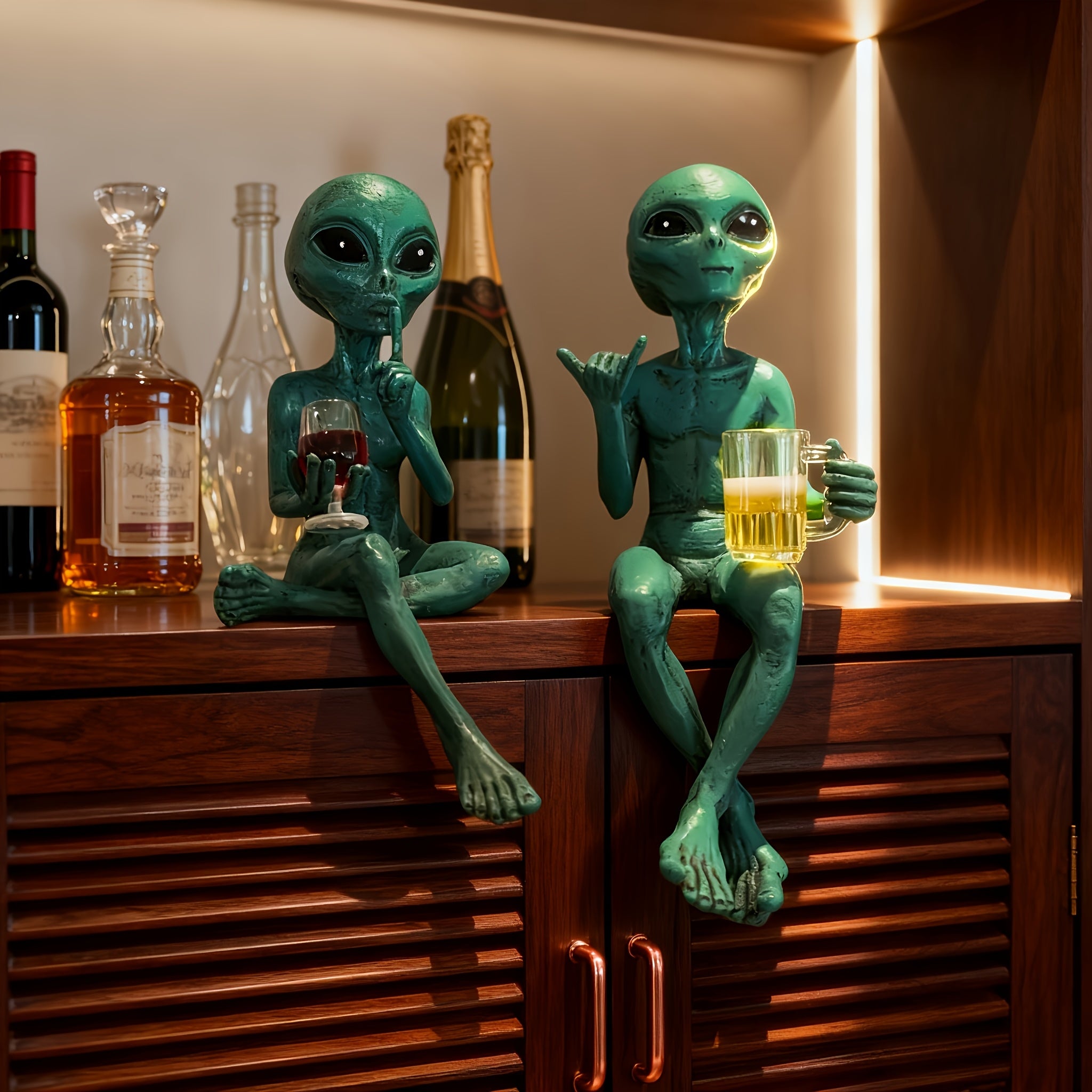 Tnessential Green Alien Drinking Resin Collectible Figurines 3D Decor