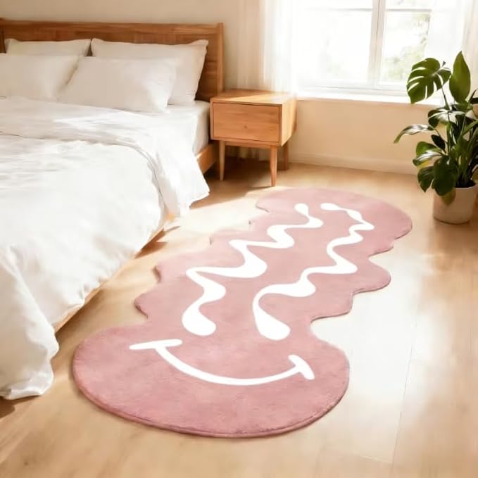 TRIPPY SMILEY FACE RUG