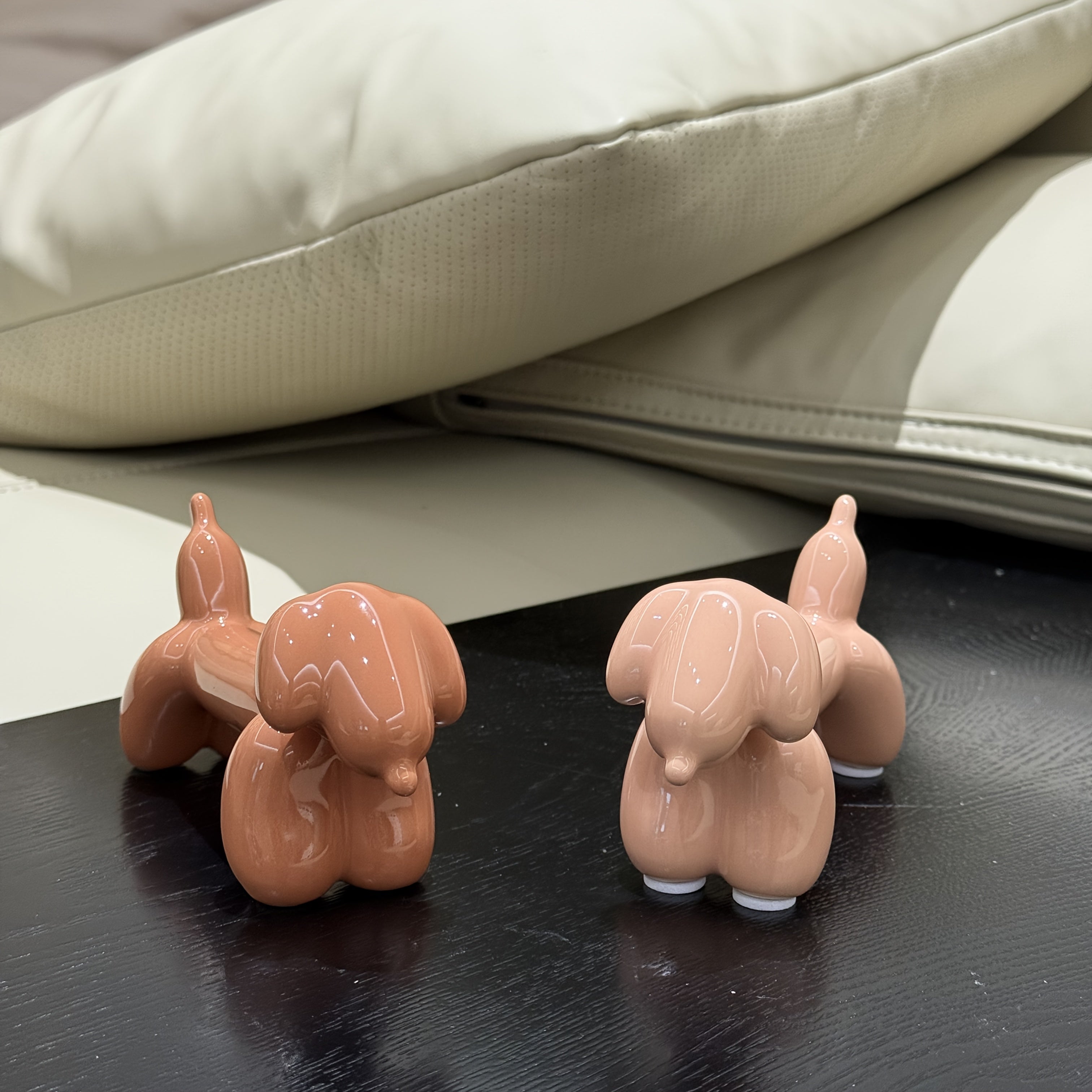 Tnessential Ceramic Dachshund Decoration 3D Decor