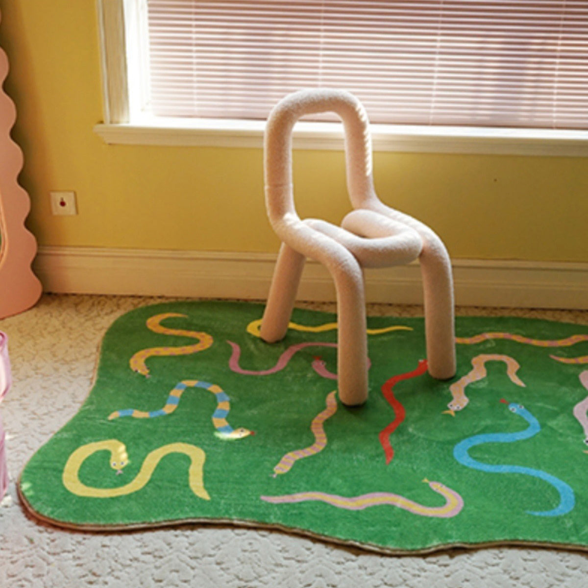 GREEN SNAKE RUG view 2