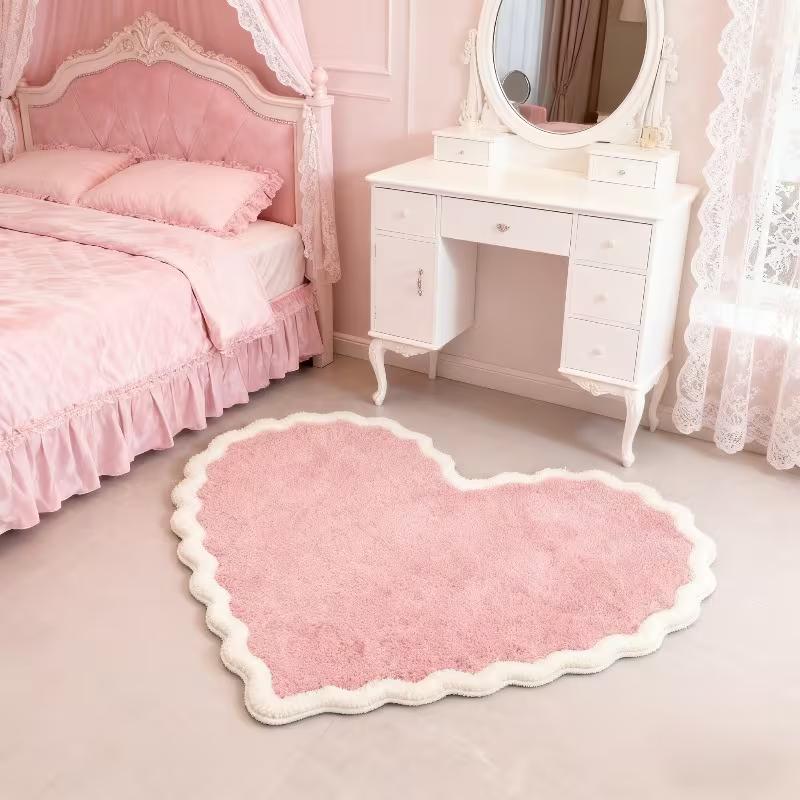 PINK LIP RUG