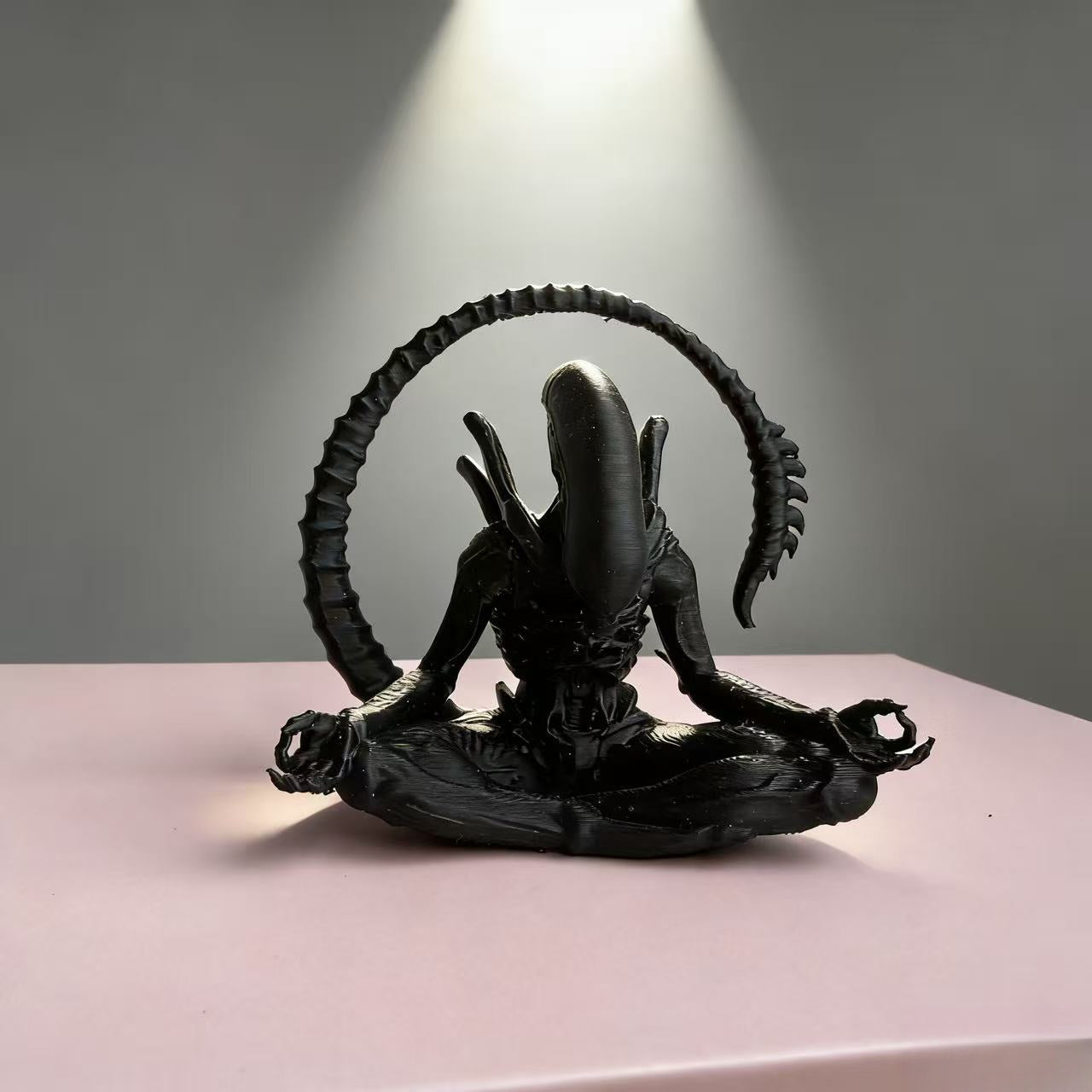 Tnessential Collectible Figurine 3D Decor