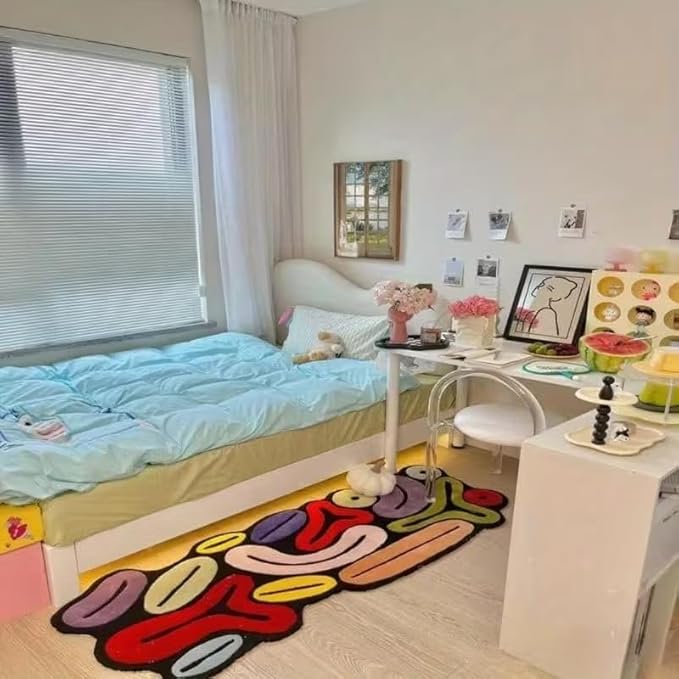 FUNNY TRIPPY GEOMETRIC RUG