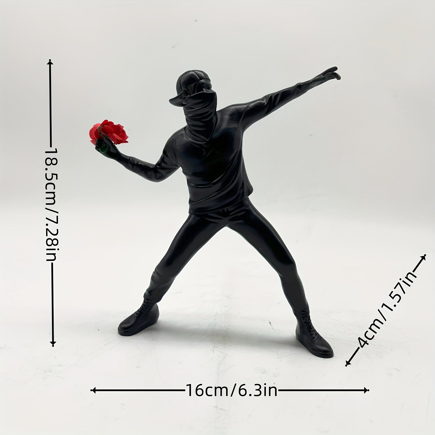 Tnessential Collectible Figurines Resin Abstract Family Love Sculpture 3D Decor