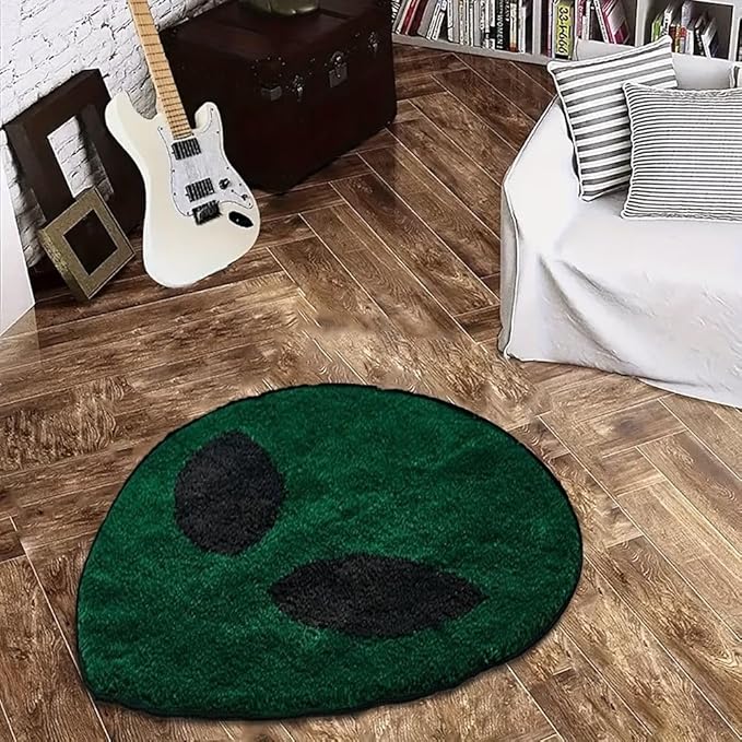 FUNNY GREEN ALIEN RUG