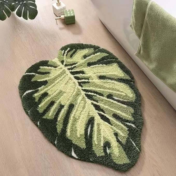 GREEN TROPICAL LEAF RUG