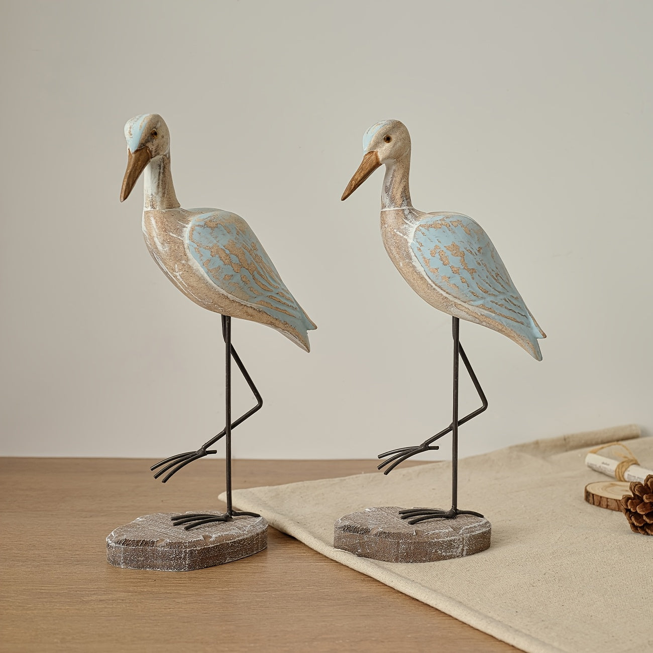 Tnessential Mediterranean Style Single-legged Standing Seabird Wooden 3D Decor