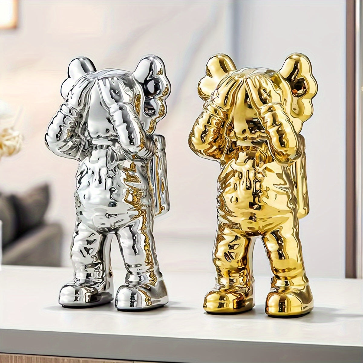 Tnessential Scandinavian-inspired Fashionable and Ceramic Astronaut 3D Decor