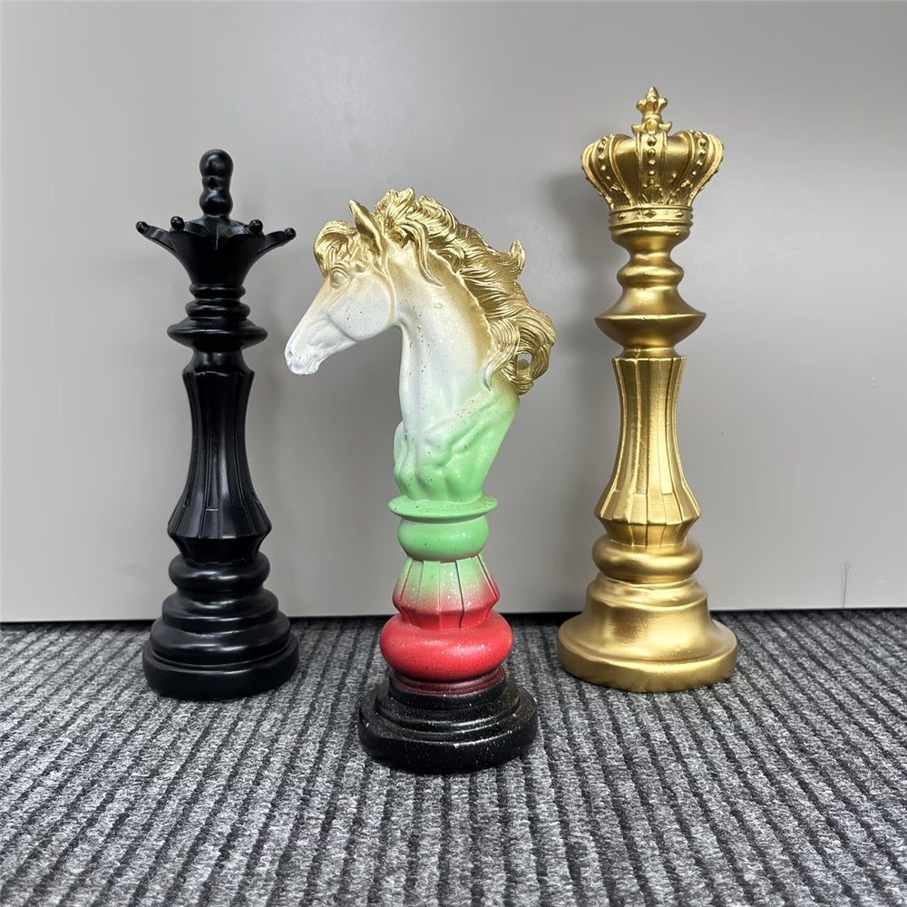 Tnessential Set of 3 Elegant Resin Chess Piece Sculptures 3D Decor