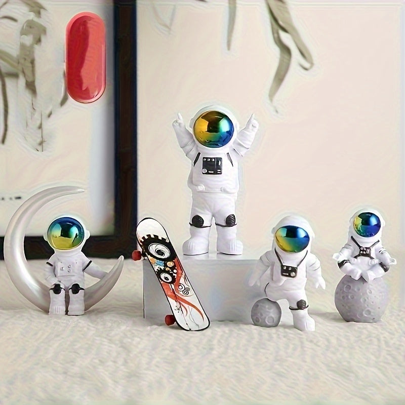 Tnessential Random Astronaut Figurine Set 3D Decor