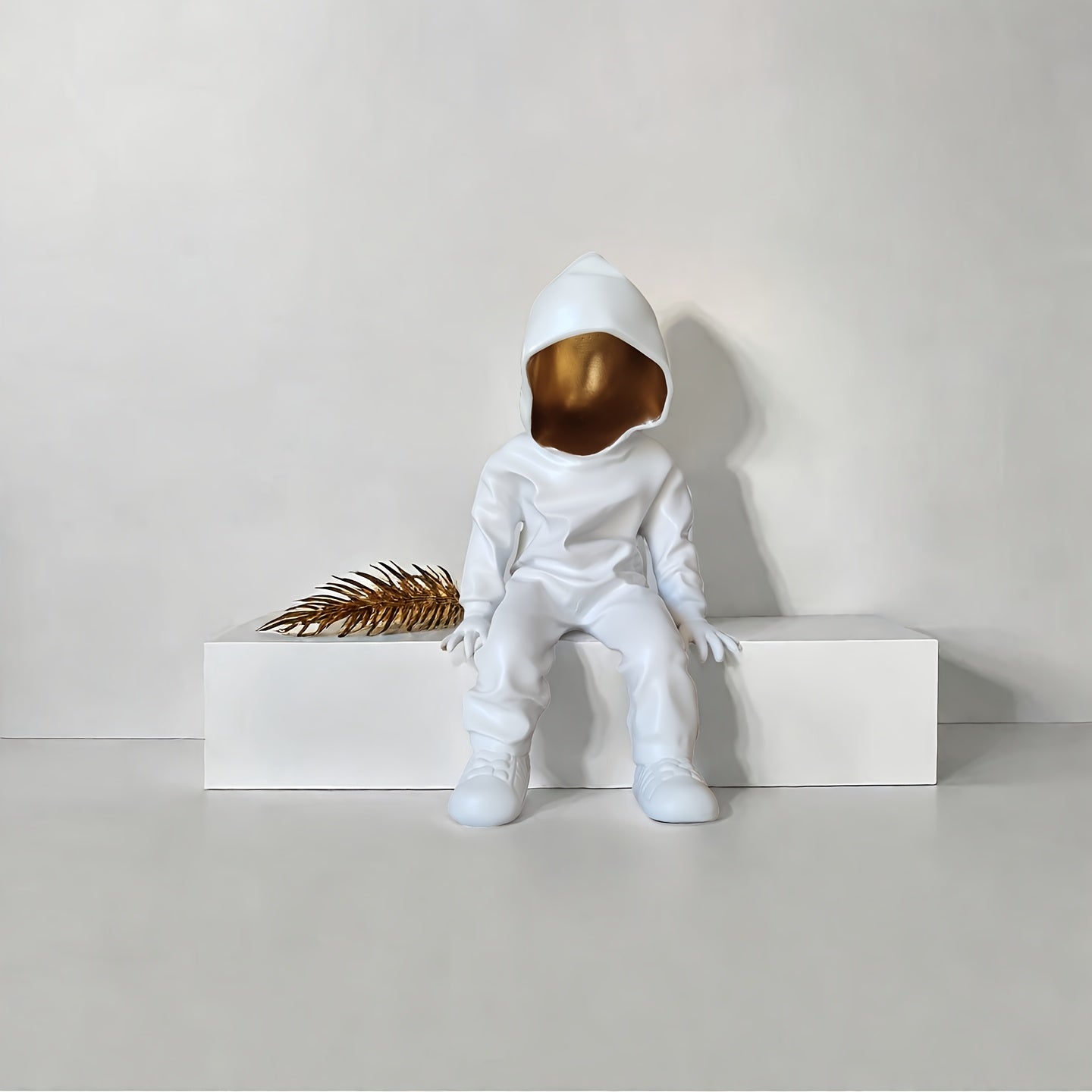 Tnessential Resin Cartoon Mysterious Invisible for Man Figurine 3D Decor