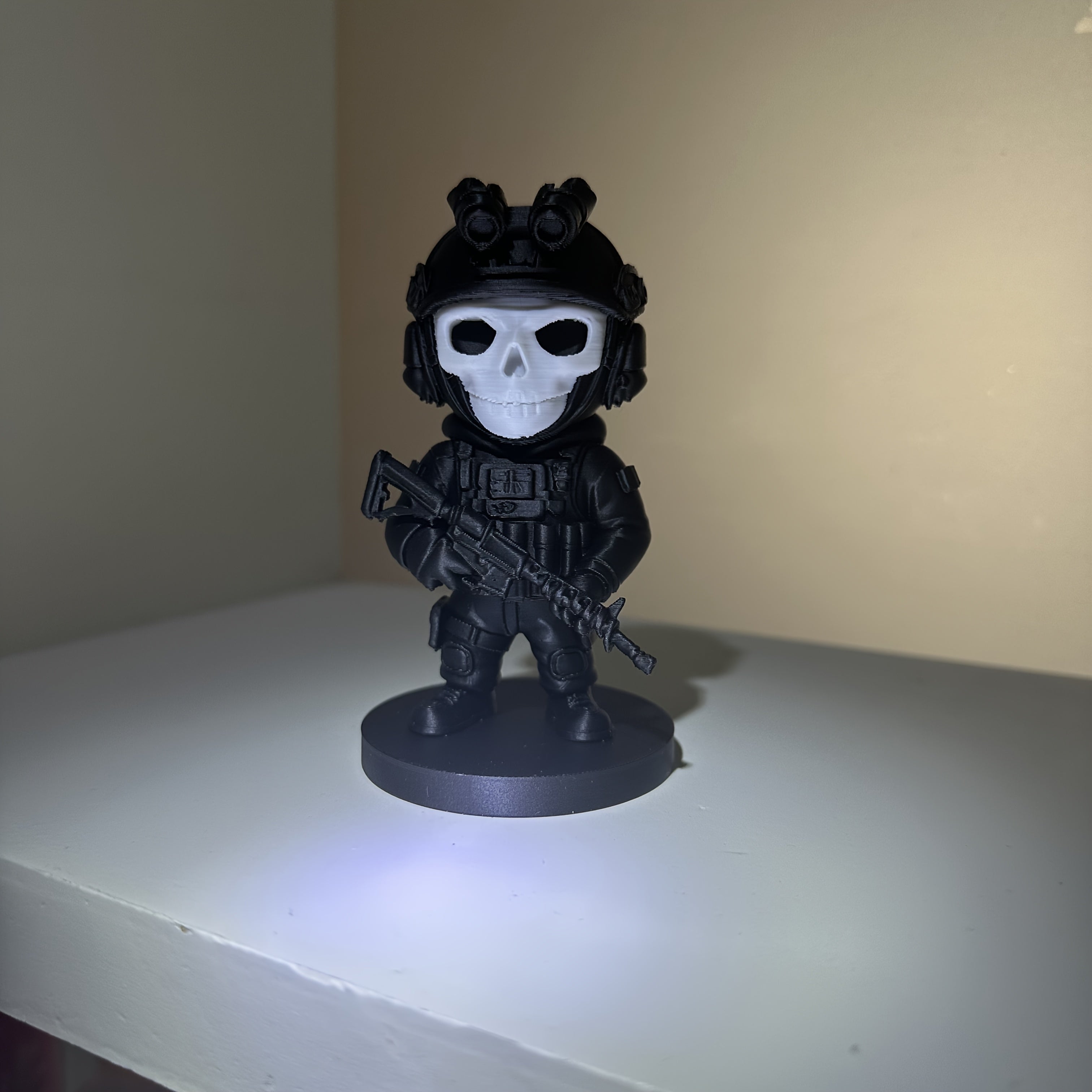 Tnessential Specter Soldier Statue Ornament 3D Decor