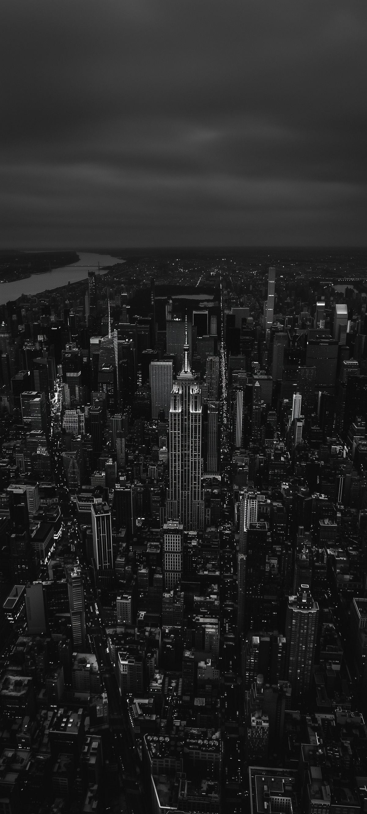 MANHATTAN AFTER HOURS CANVAS POSTER