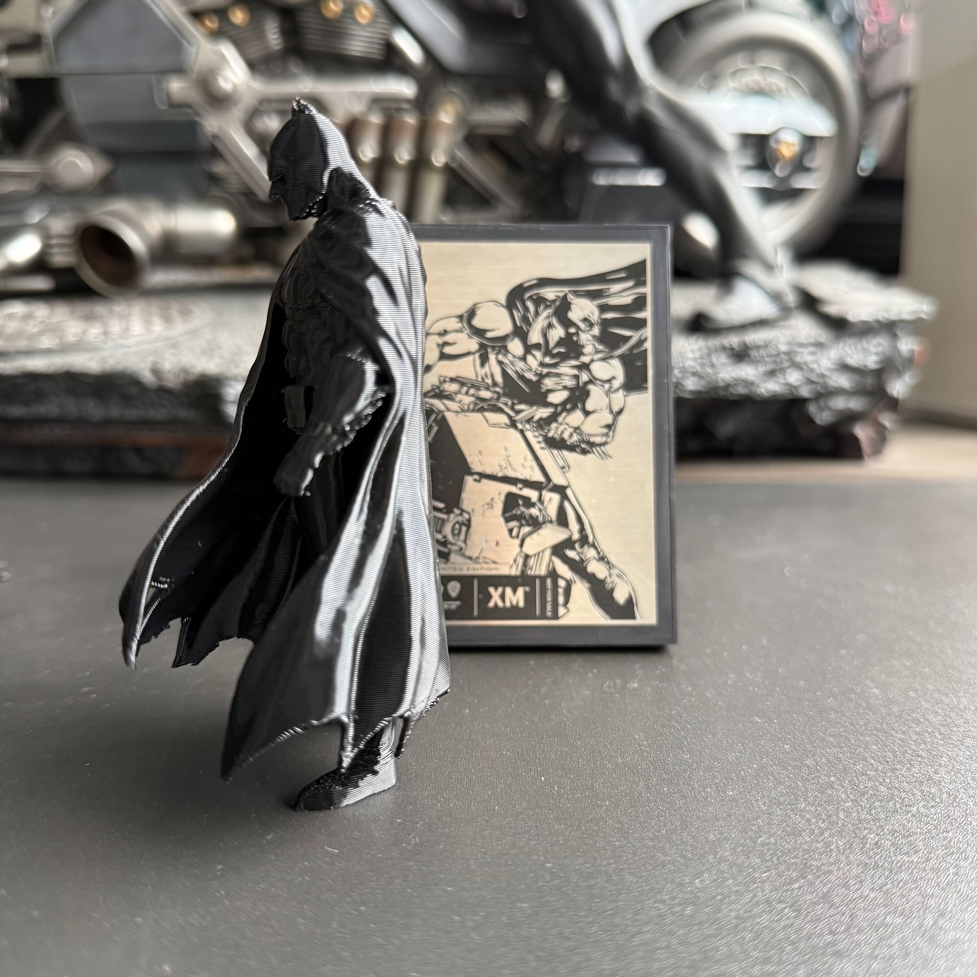 Tnessential WB Batman Statue Ornament 3D Decor
