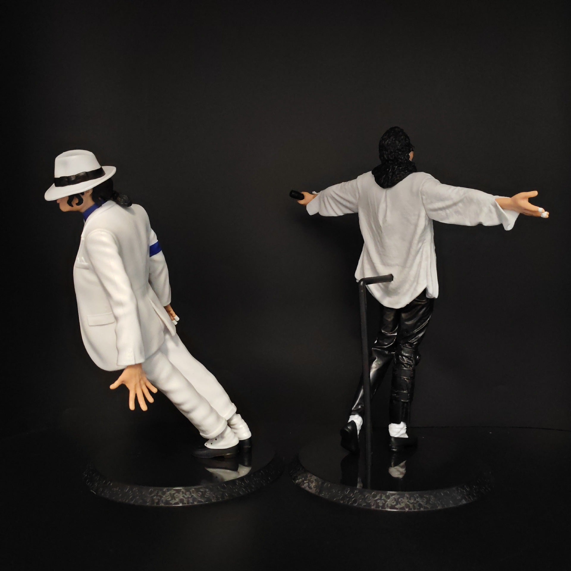 Tnessential Character Figure 3D Decor
