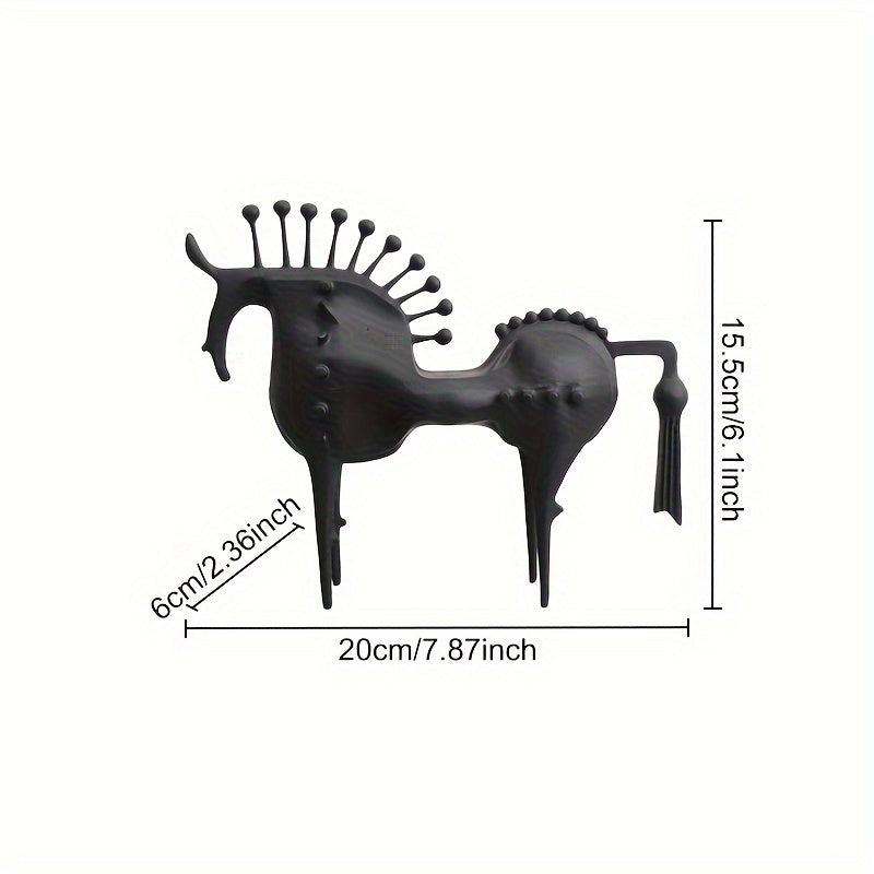 Tnessential Chic Black Metal Horse Sculpture with Spiky Detailing 3D Decor