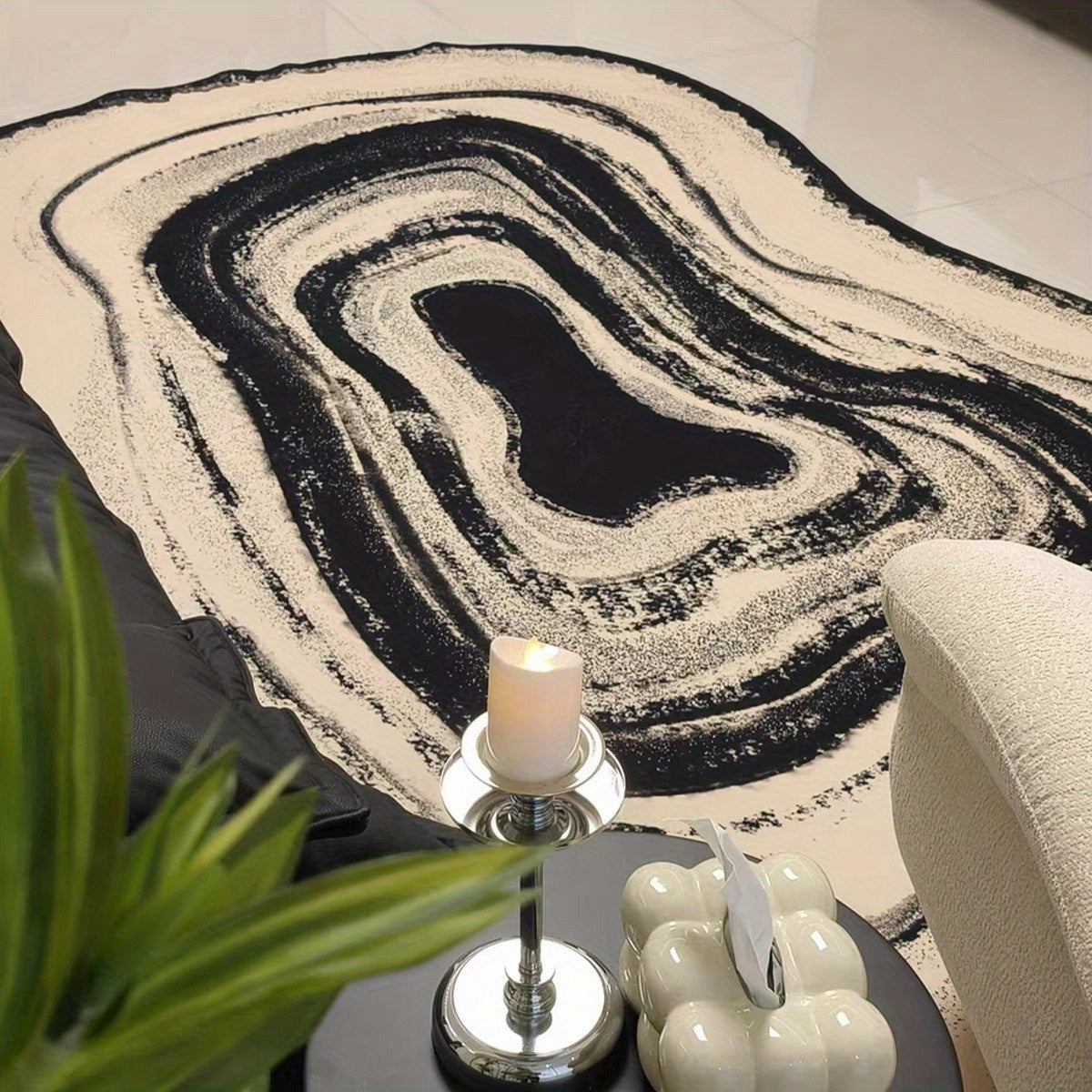 IRREGULAR 7 RUG view 4