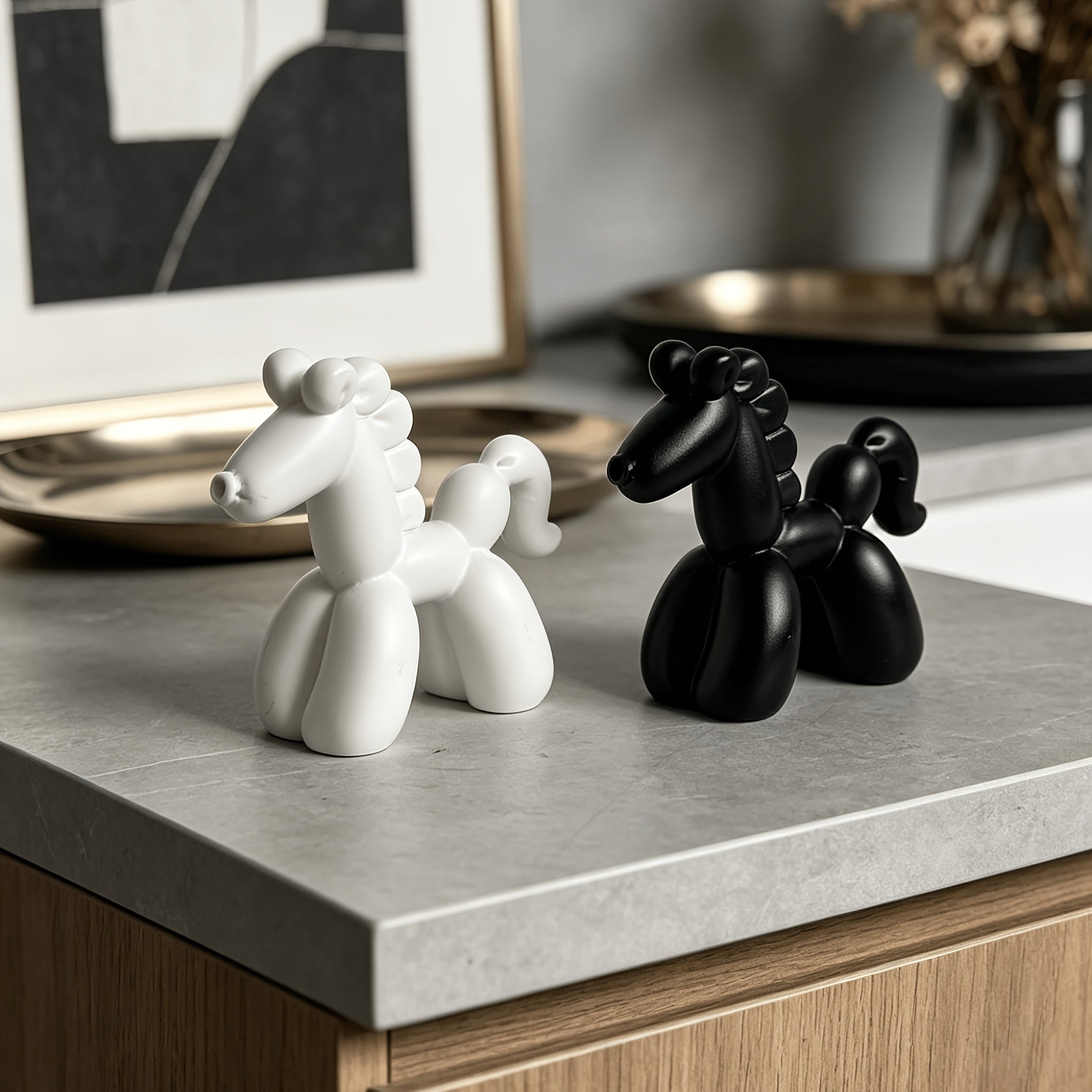 Tnessential Balloon Horse Resin Sculpture for Office 3D Decor