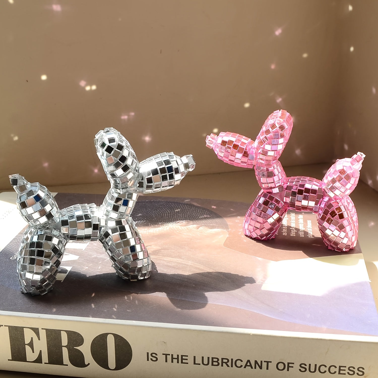 Tnessential Beautiful Ceramic Glass Balloon Dog Figurines 3D Decor
