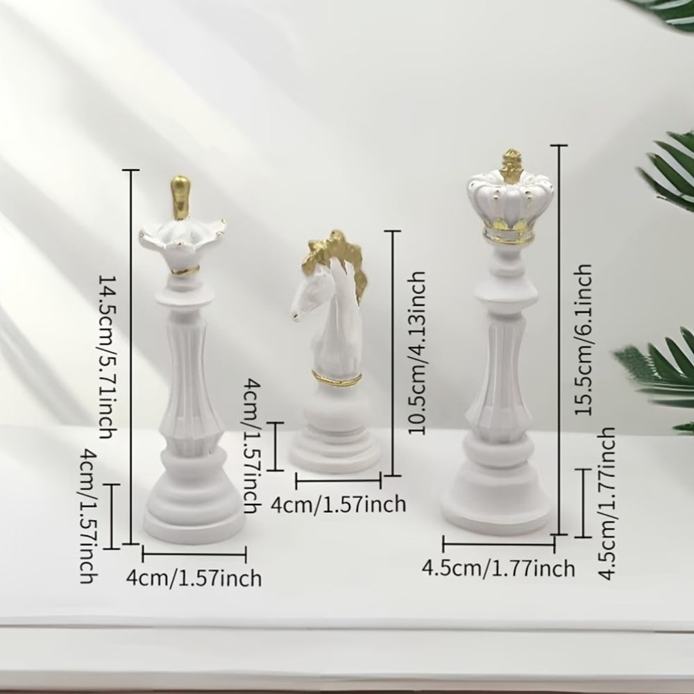 Tnessential Set of 3 Elegant Resin Chess Piece Sculptures 3D Decor