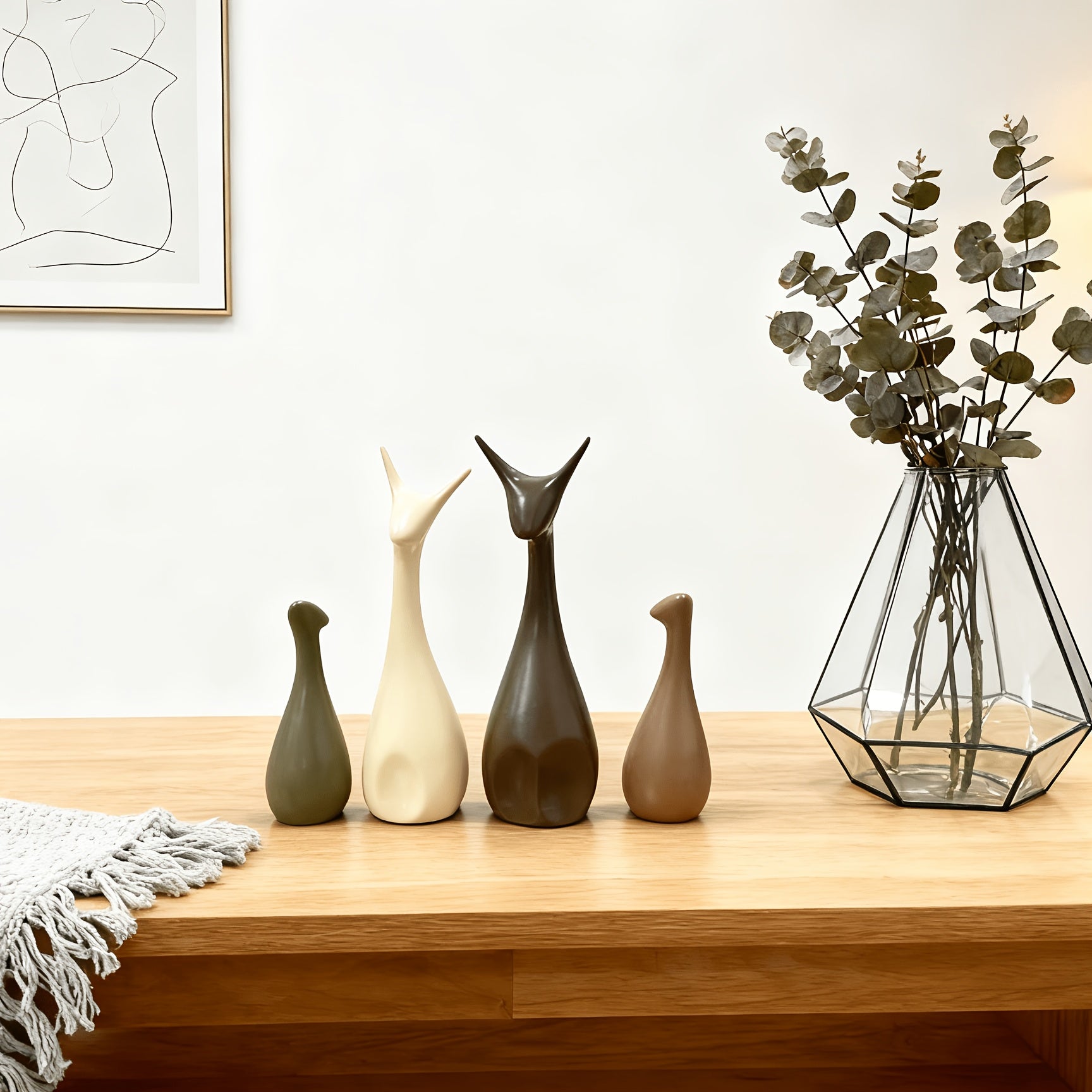 Tnessential Family of Four Animal-shaped Resin Ornaments 3D Decor