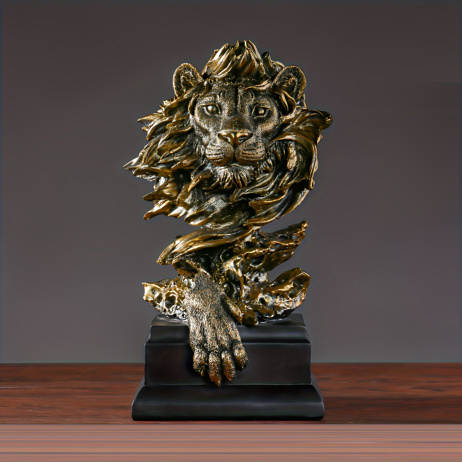Tnessential Majestic Eagle Head Statue & Lion Head Statue 3D Decor