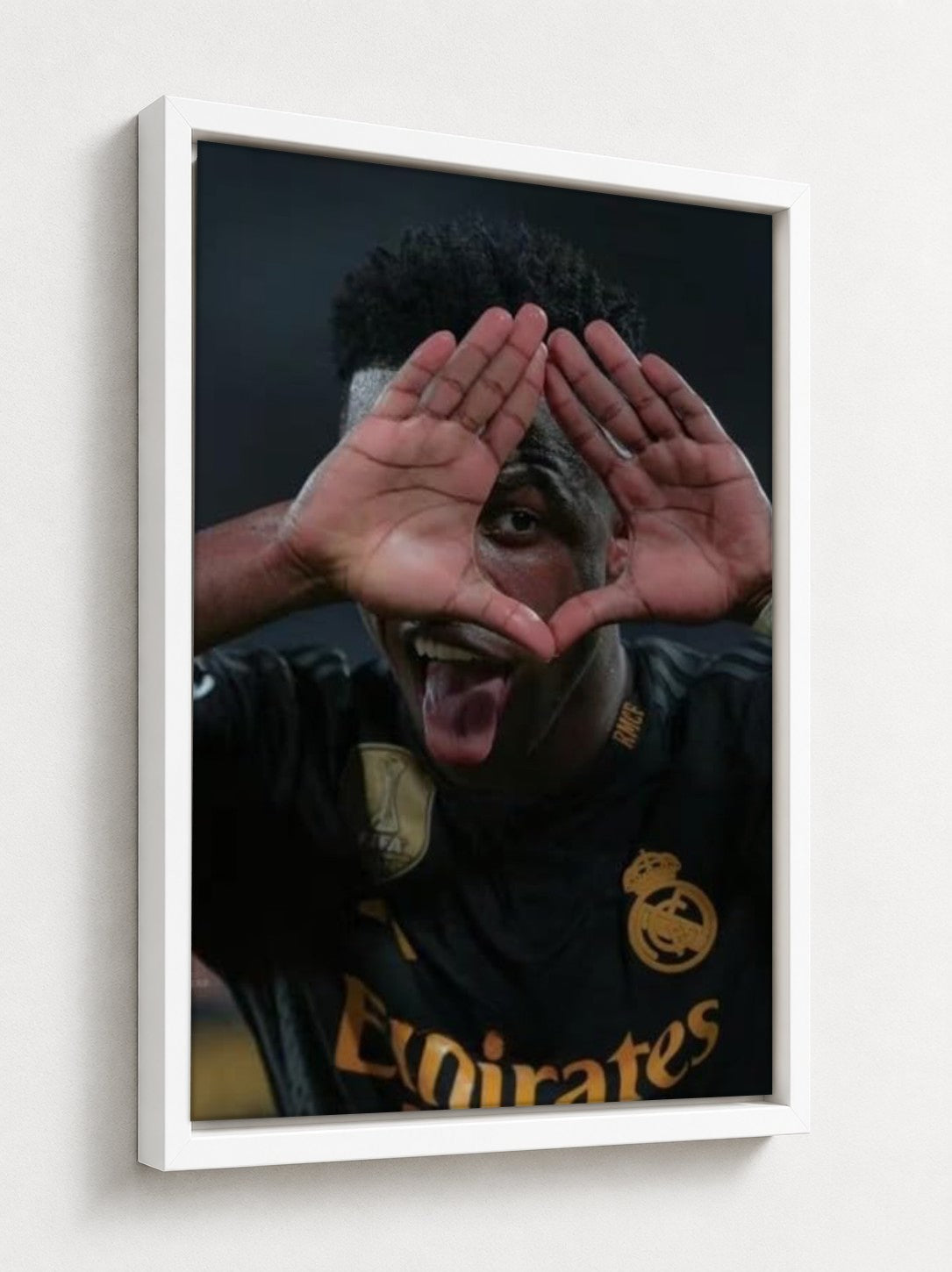 White floater