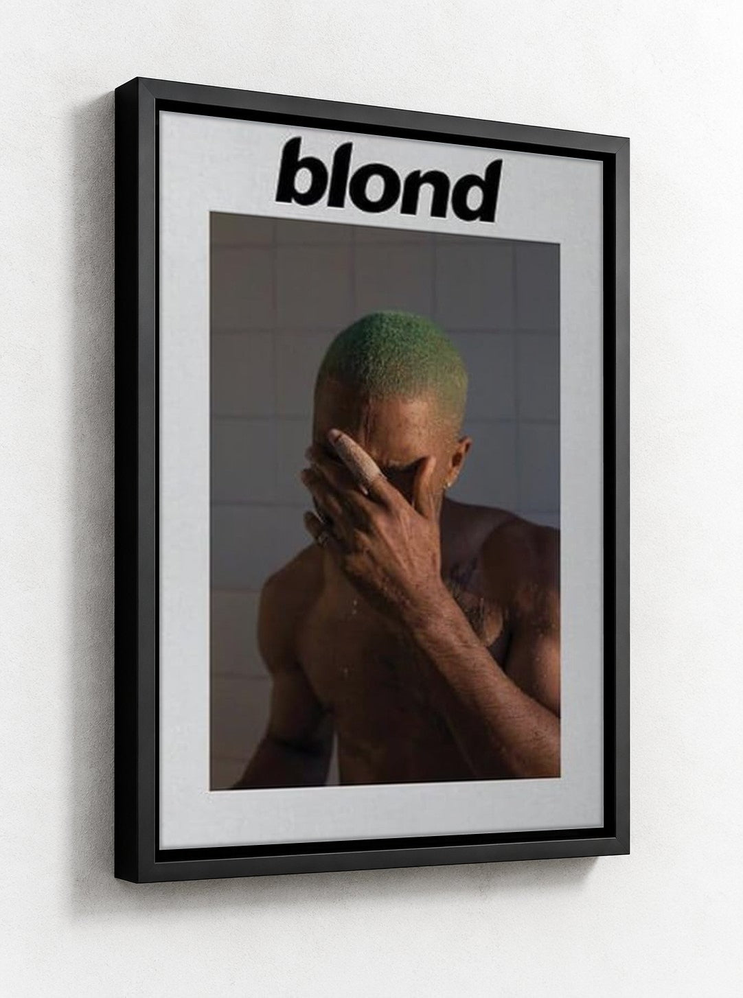 Black floater