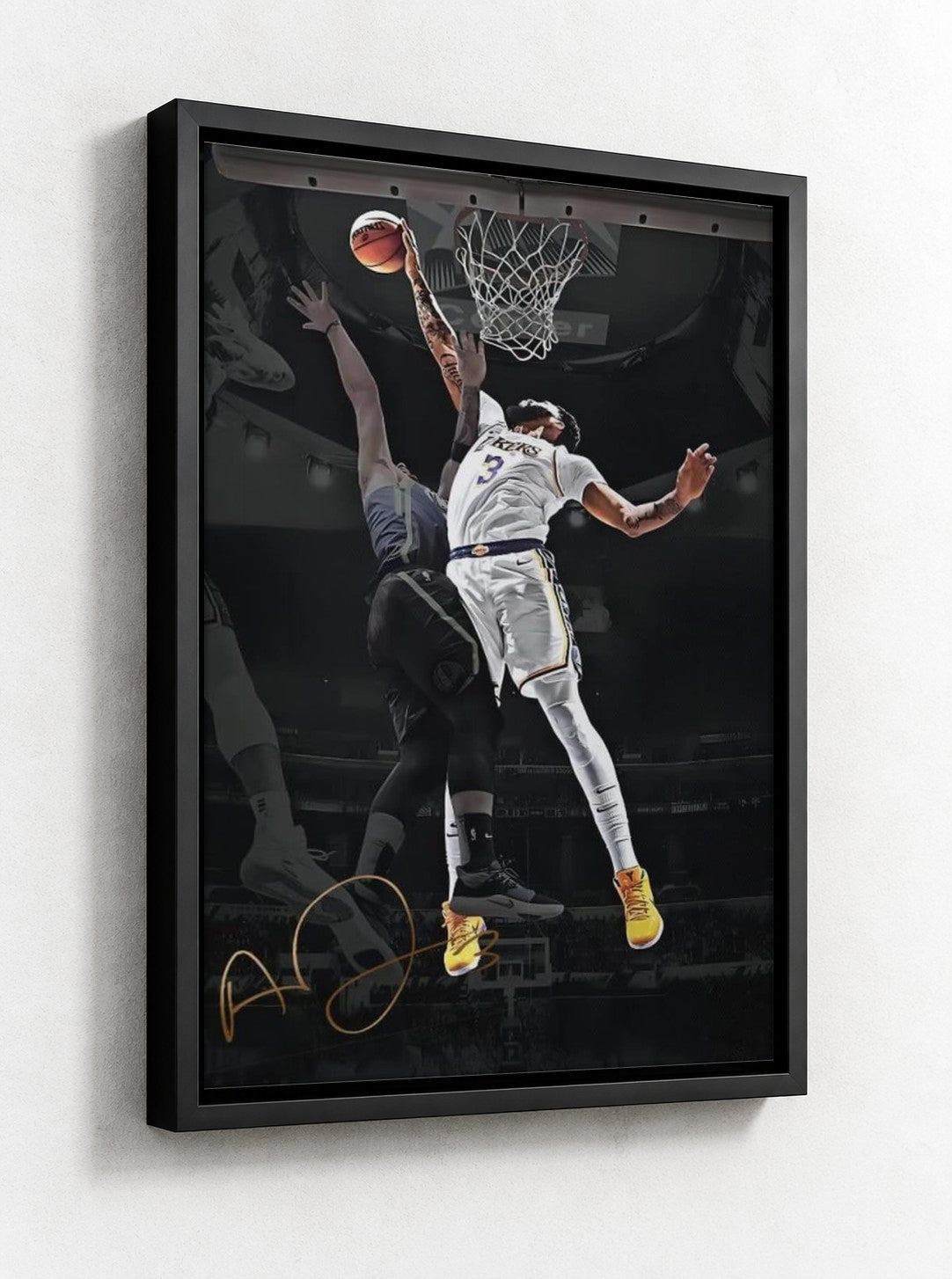 Black floater
