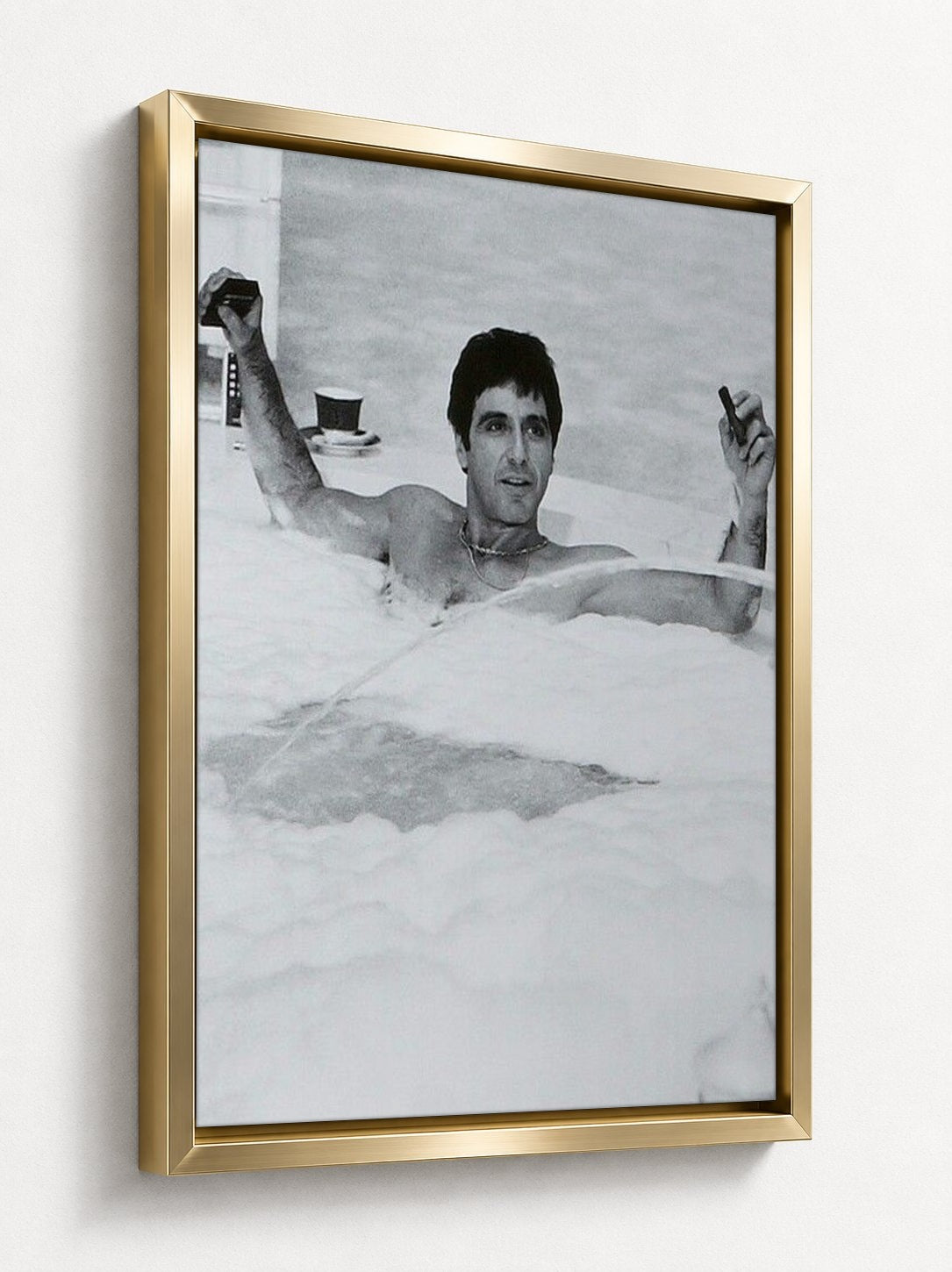 Gold floater