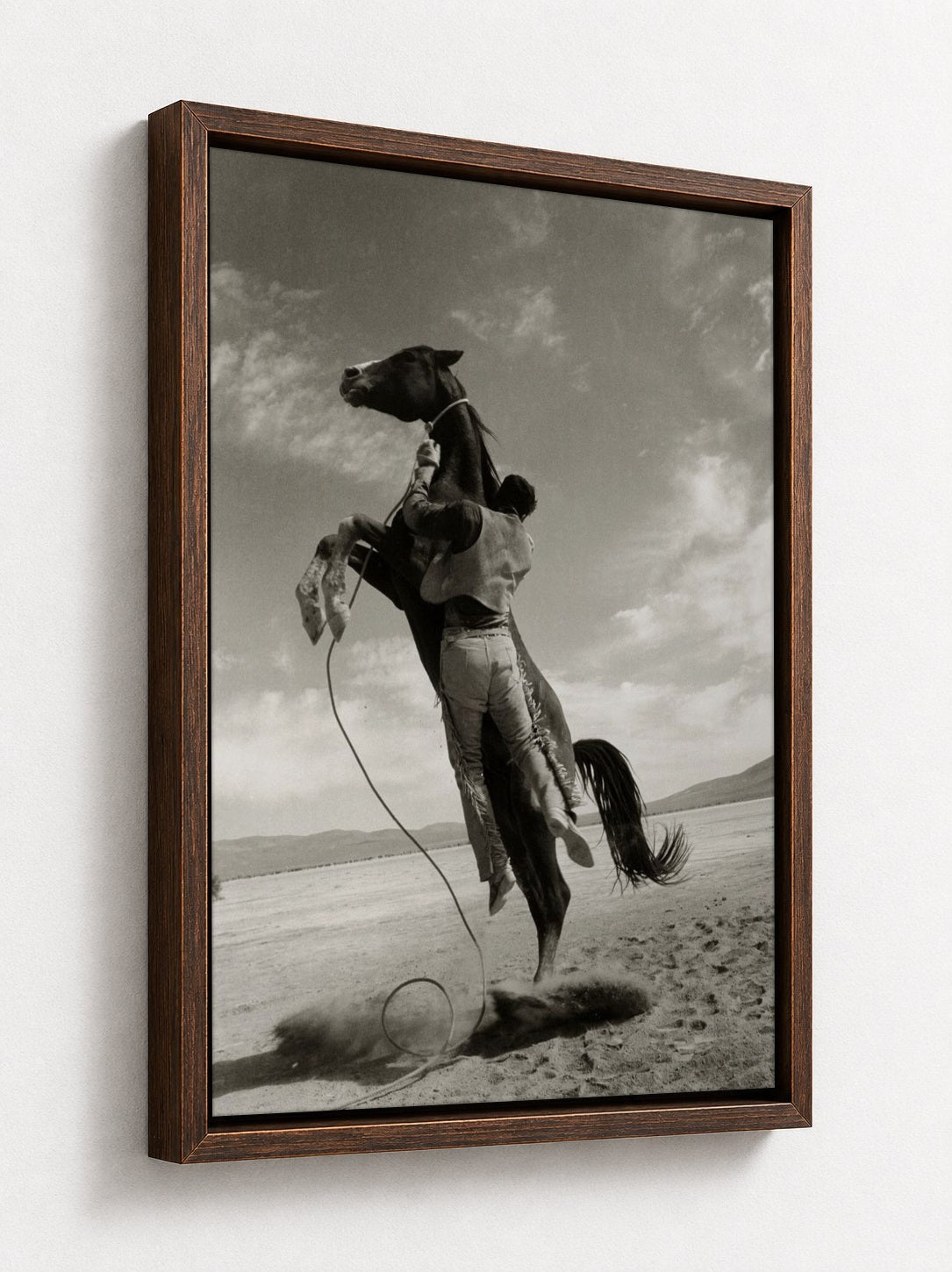 Walnut floater